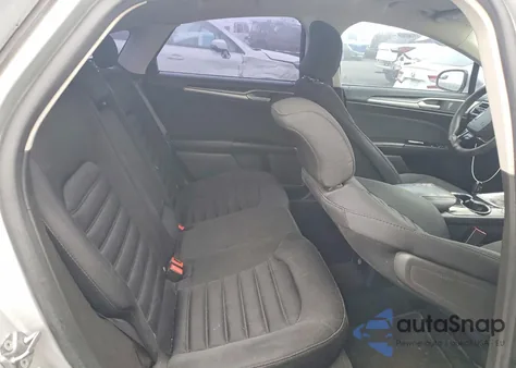 2015 Ford Fusion Se Hybrid z USA, uszkodzony, nr VIN 3FA6P0LU8FR305698